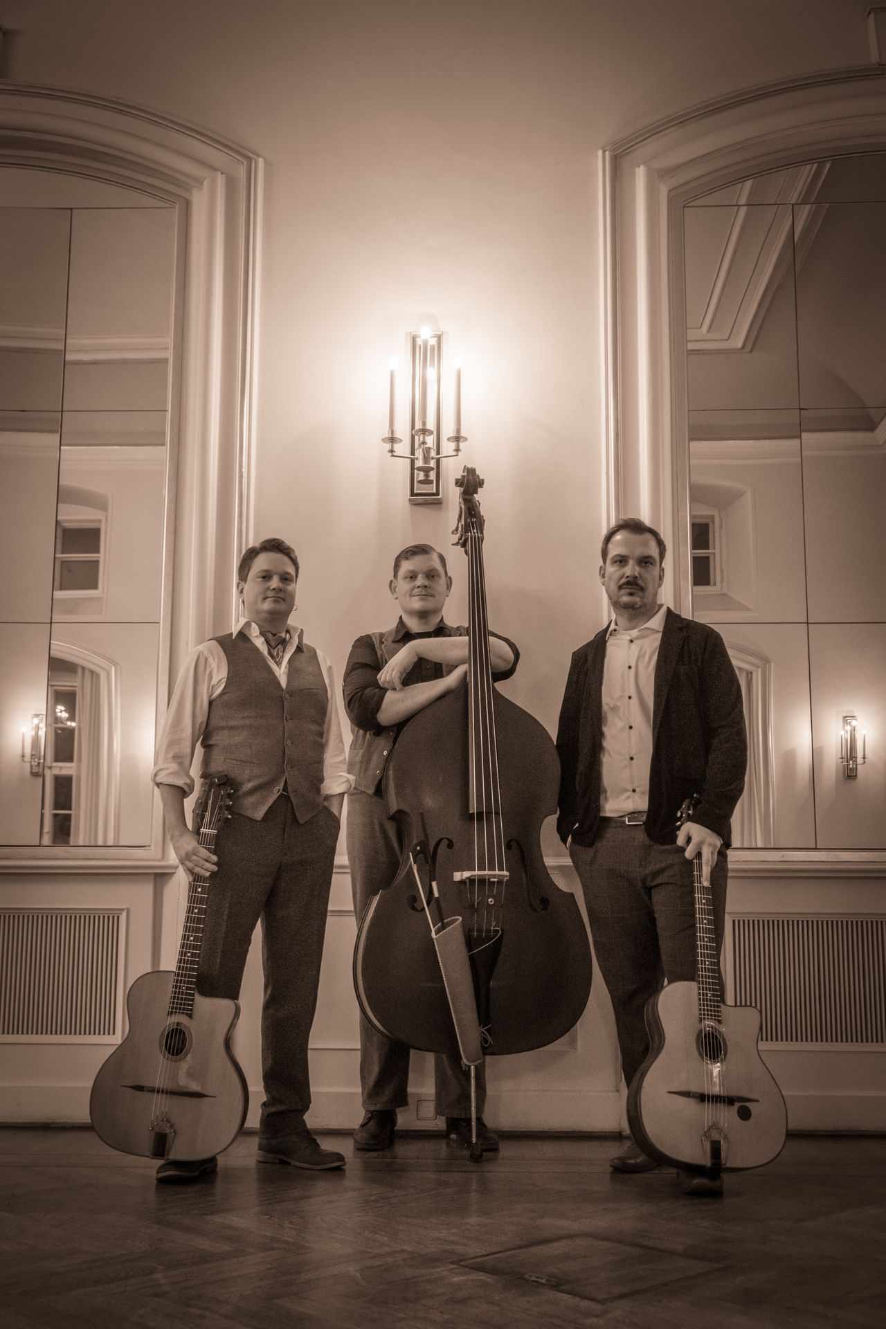 Double Whisky Trio - Spiegelsaal 06